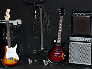 樂器和擴(kuò)音器